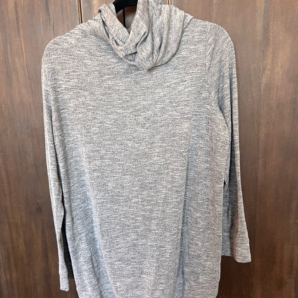 Lou & Grey Gray Knit Sweater - Picture 2 of 3